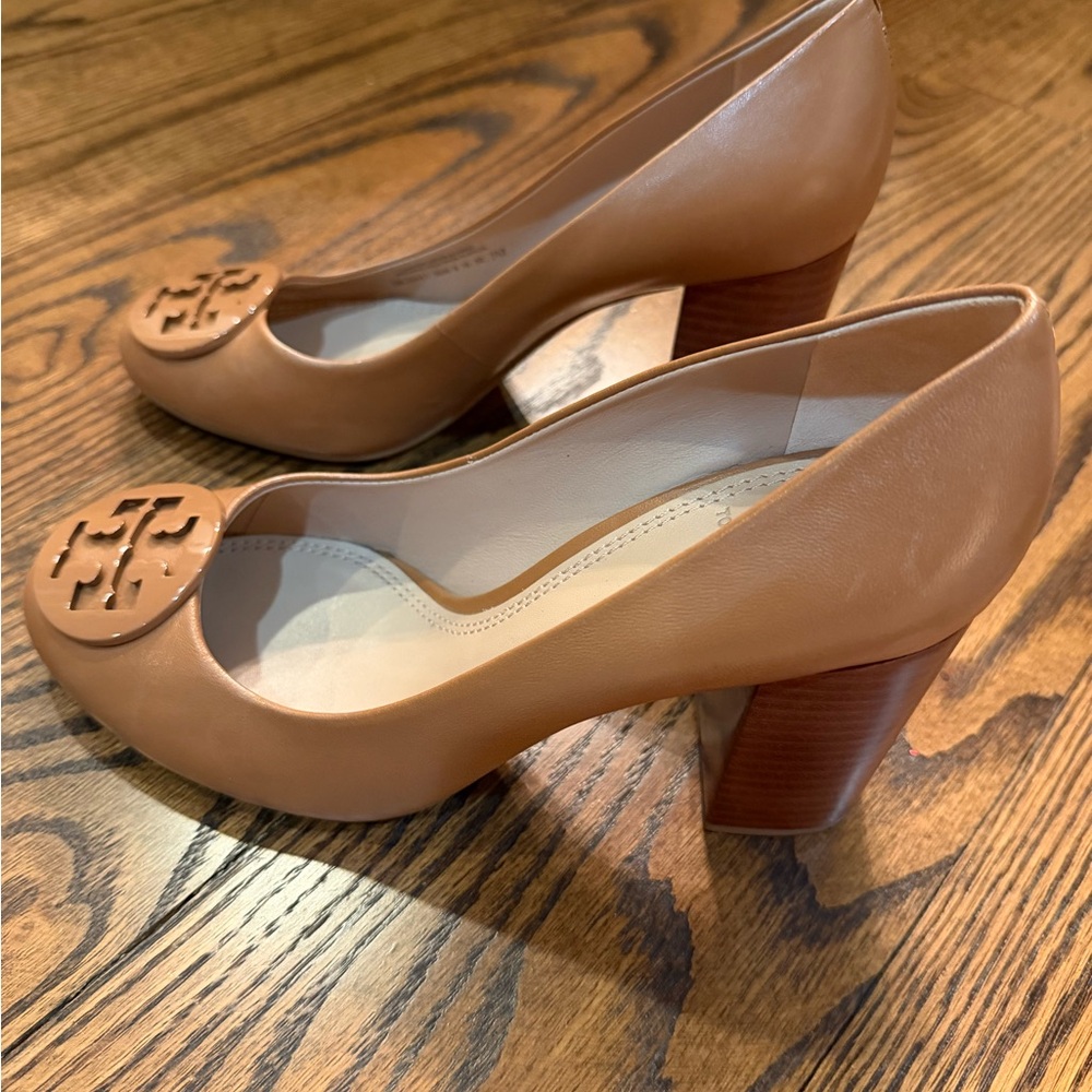 Tory Burch Tan Leather Heels